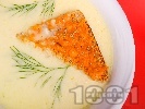 Рецепта Чеснова крем супа с картофи и заквасена сметана в блендер